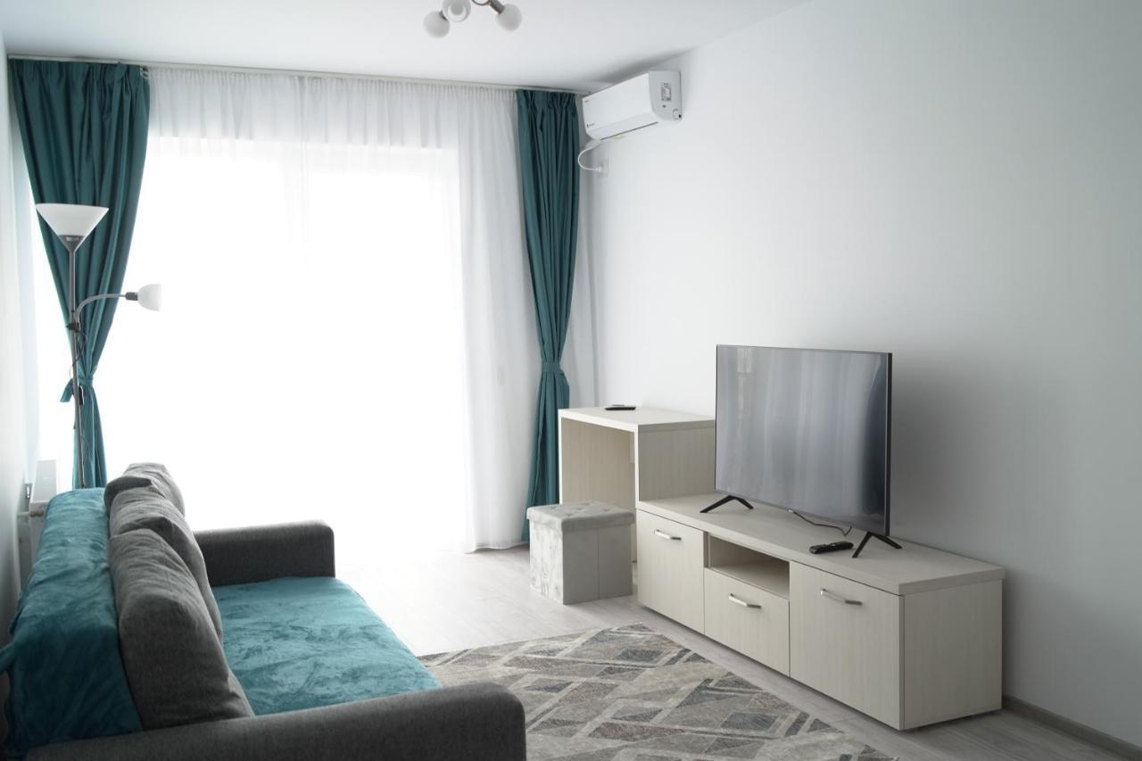 Peace House Apartment Oradea Bagian luar foto
